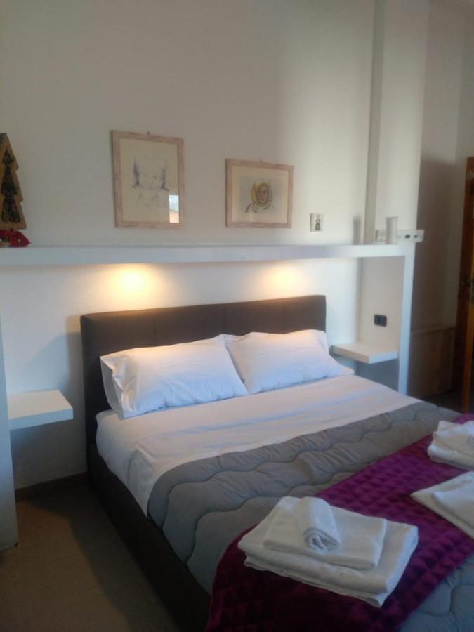 B&B Marima 2 Posti Orgosolo Buitenkant foto